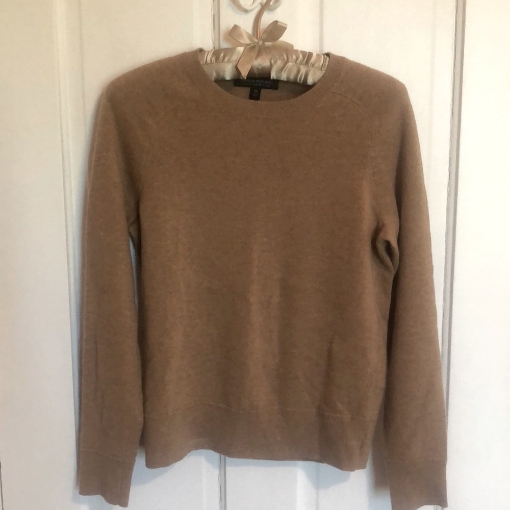 BR sweater